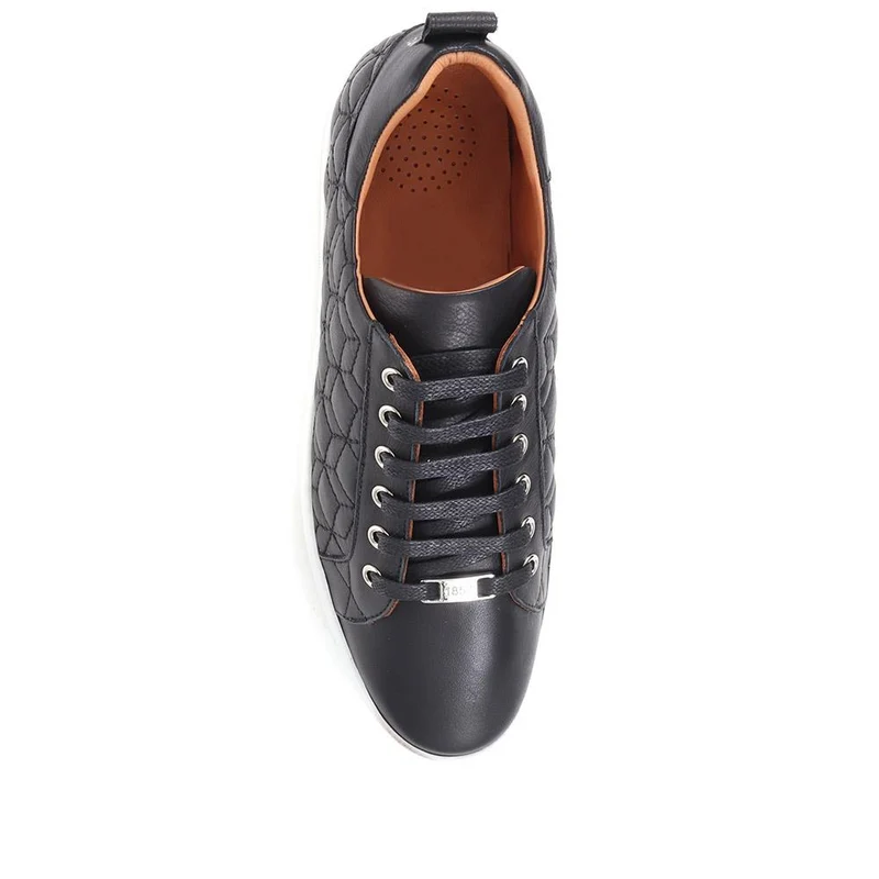 Alexandrite Leather Quilted Trainers - ALEXANDRITE / 323 645 - Black