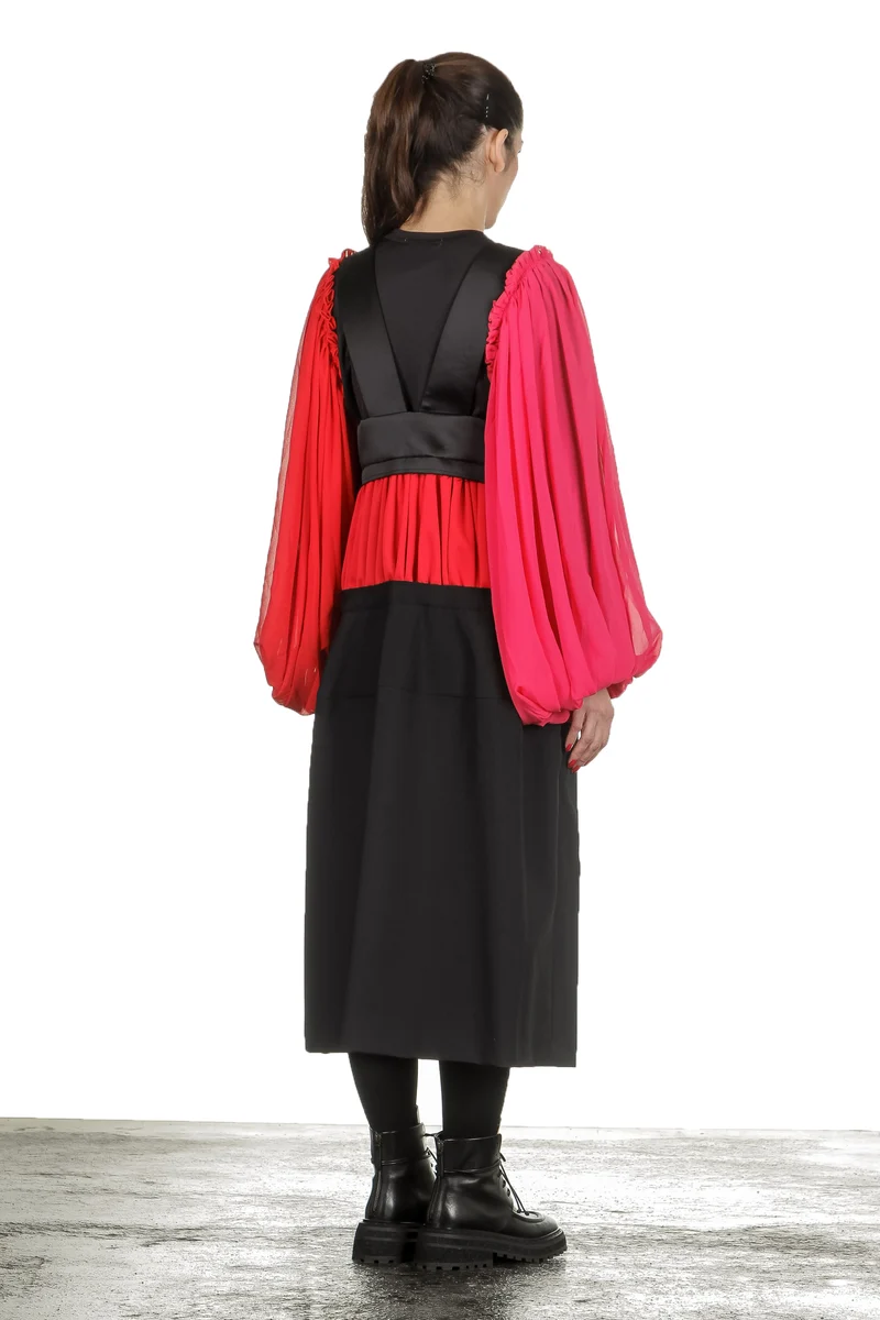 Comme Des Garçons Damen Trägerrock schwarz rot