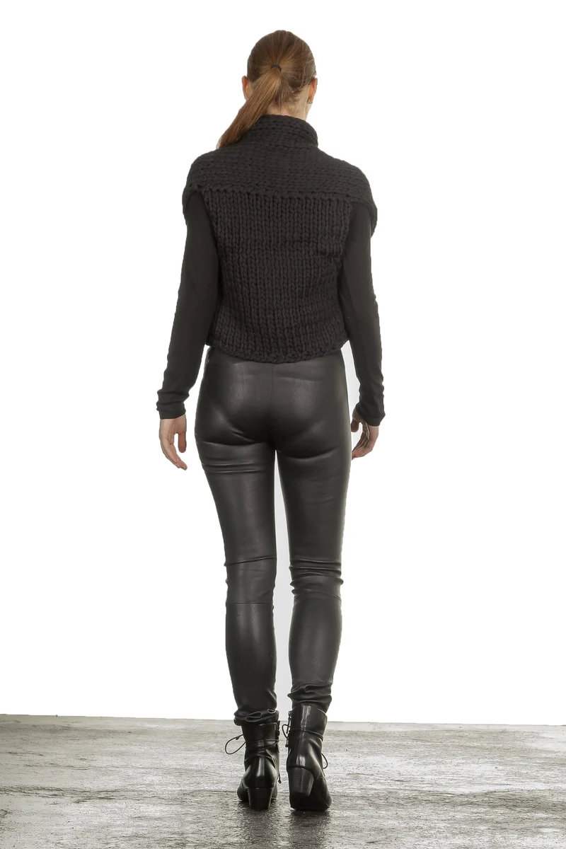 Sarah Pacini Damen Strickweste schwarz