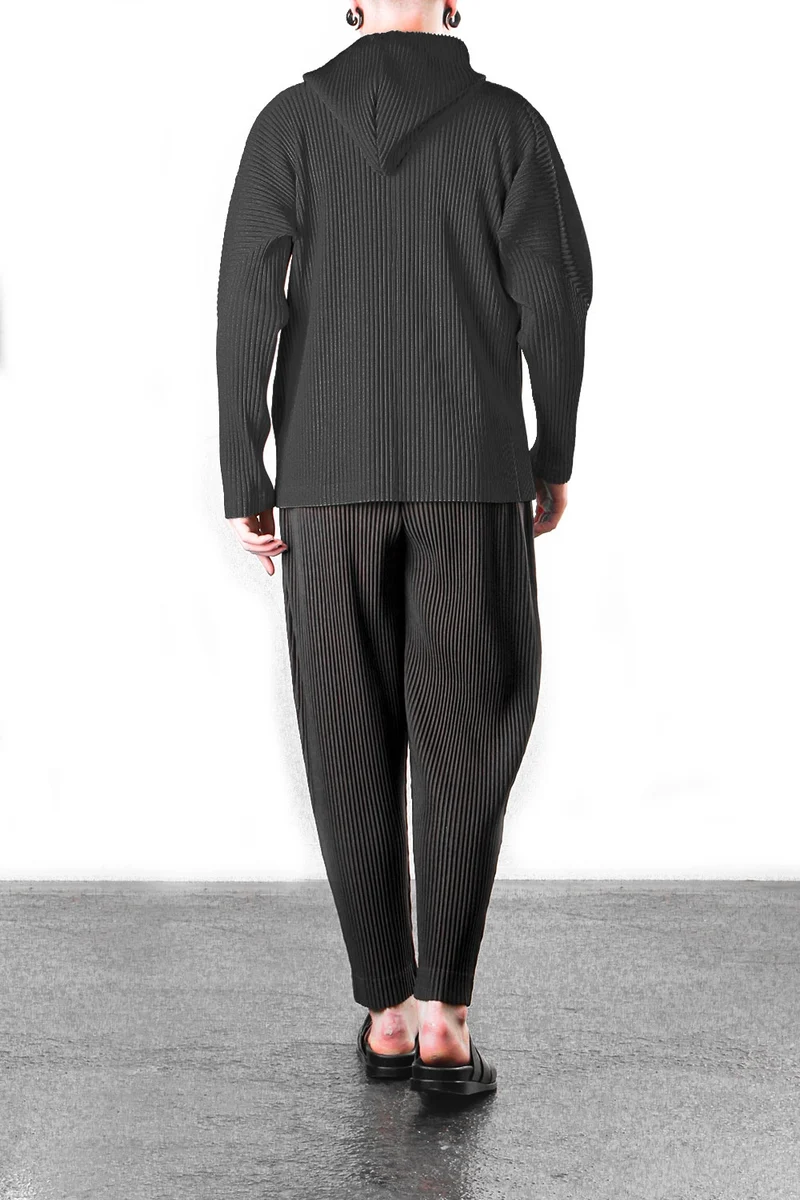 Homme Plissé Issey Miyake Herren Kaputzen Jacke schwarz