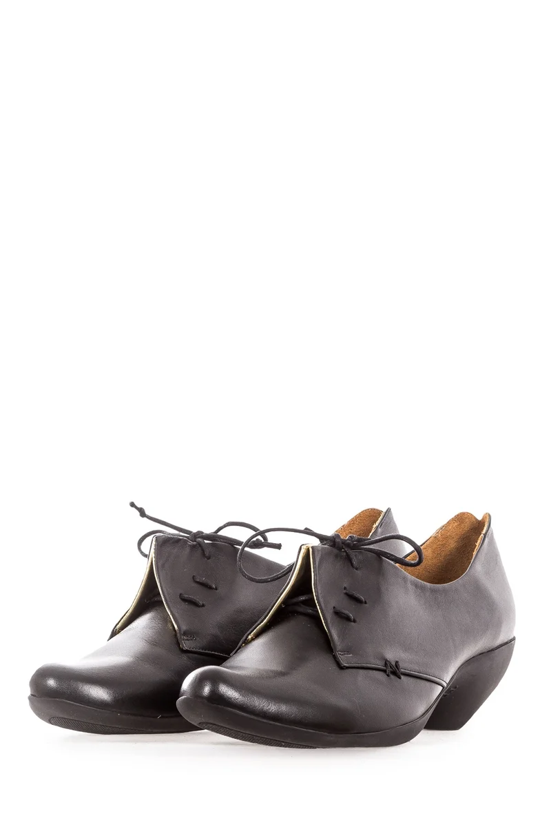 Tracey Neuls PERT Damen Schnürschuh schwarz