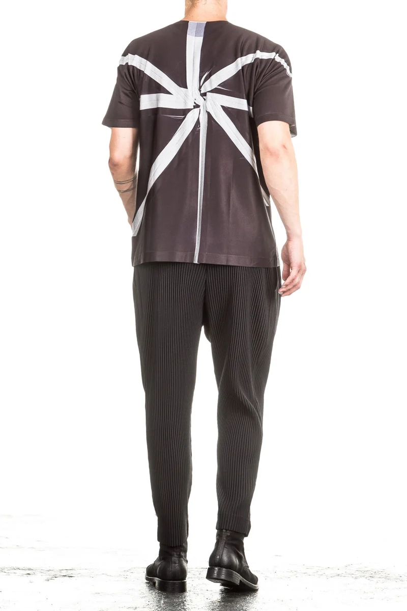 ISSEY MIYAKE Herren T-Shirt WRINKLE T schwarz
