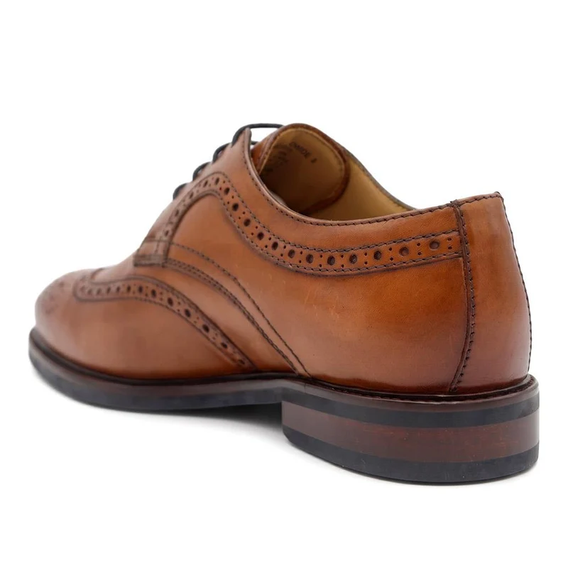 Longwood Wide Fit Leather Brogues - LONGWOODWIDE / 329 987 - Tan Leather