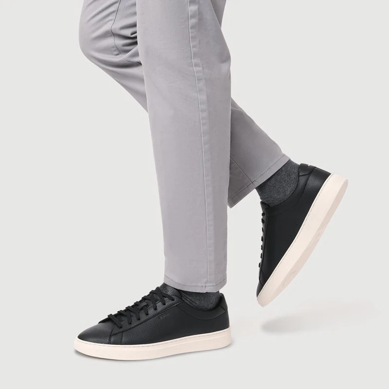 Boss Leather Low-Top Trainers - HUGO41504 / 327 624 - Black