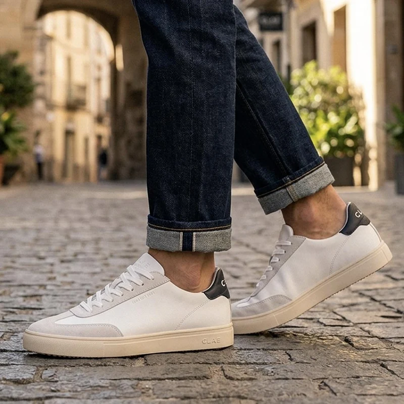 Clae Deane Leather Lace Up Trainers - CLAGB43503 / 329 184 - White-Navy