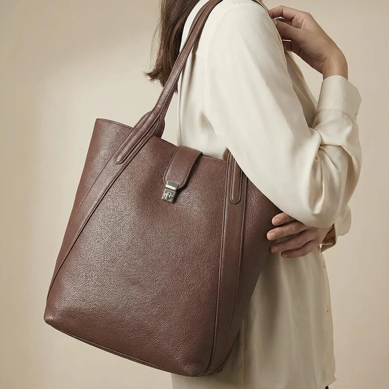 Vancover Leather Shoulder Bag - VANCOVER / 329 202 - Cherry Brown