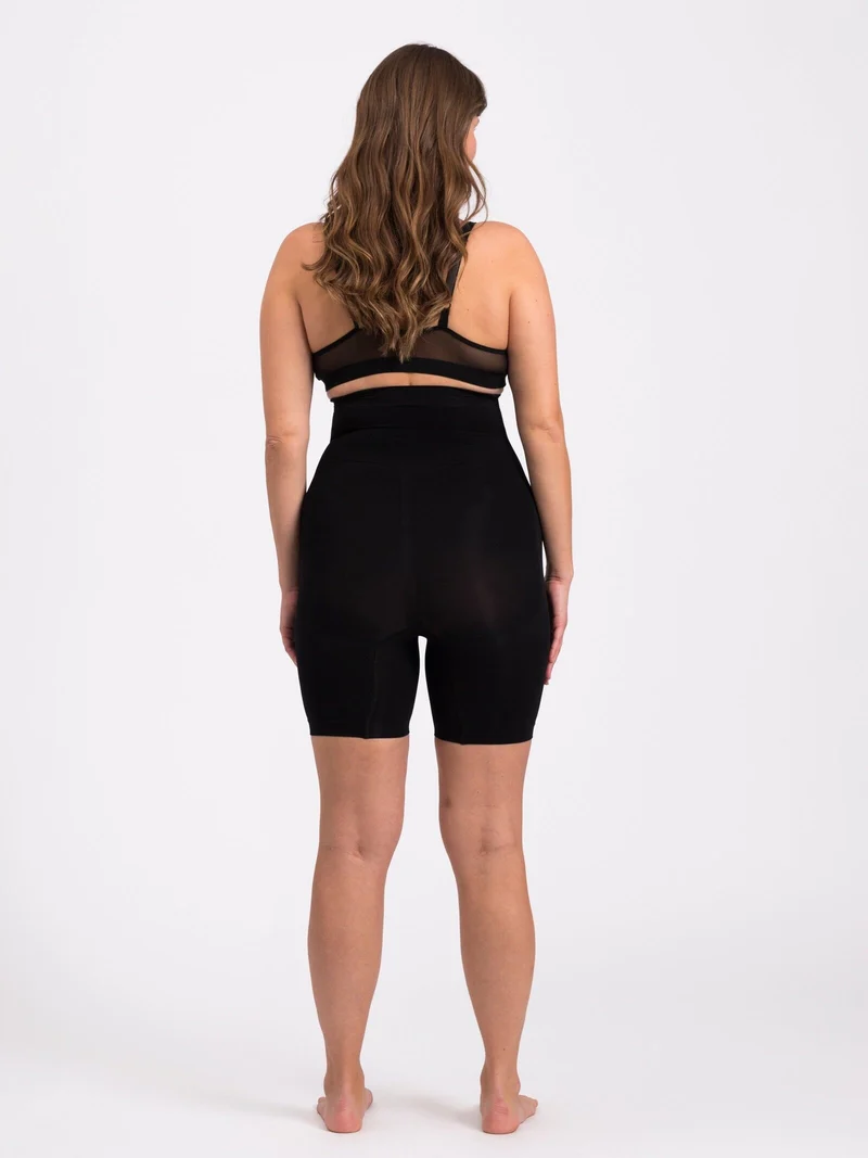 Lykkeland Ateliér - Alturra Highwaist Shaping Shorts - Black