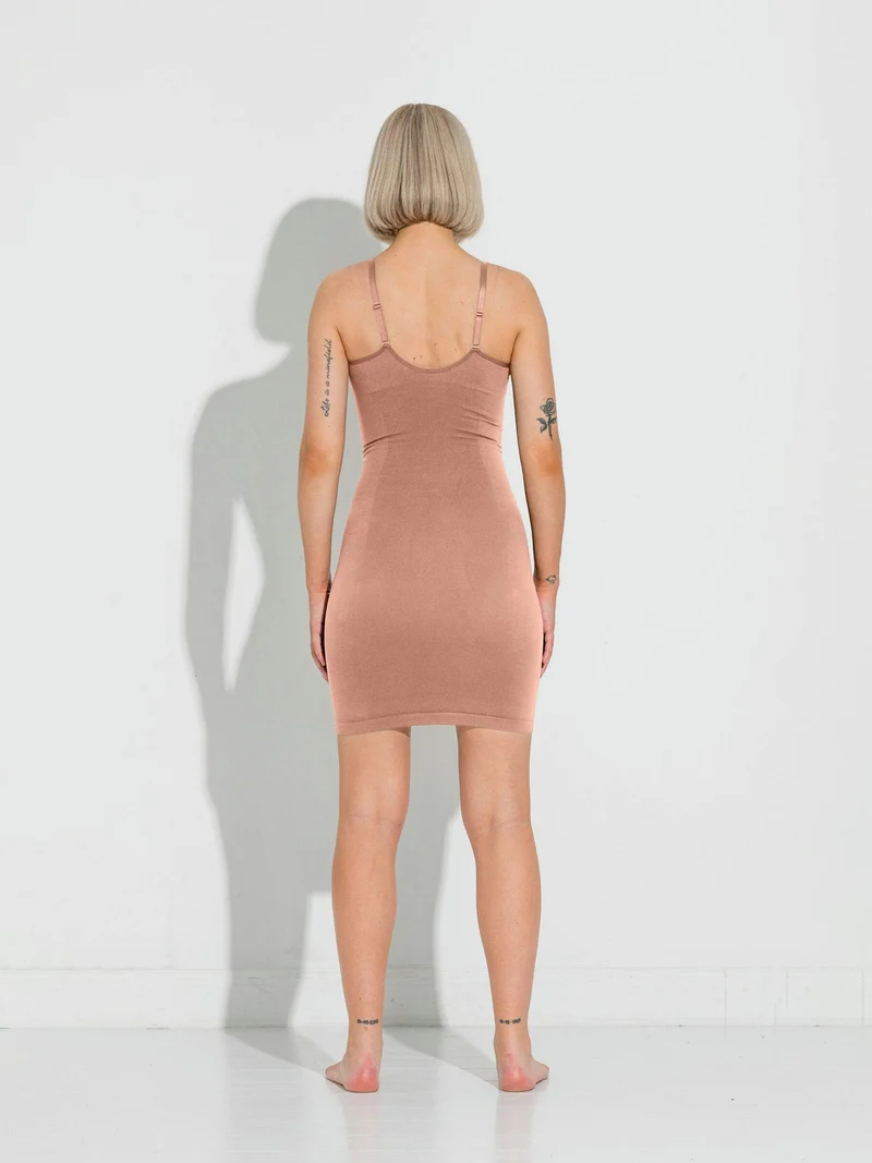 Lykkeland Ateliér - Second Skin Slip Dress - Tan