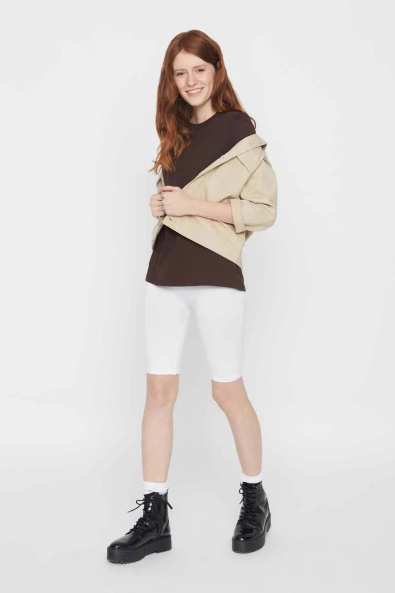 Pieces - PcLondon Shorts - Bright White
