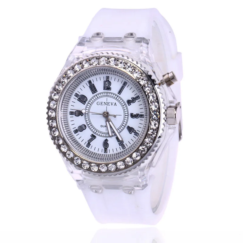LED Watch – Armbanduhr mit Lichtfunktion und Silikonarmband