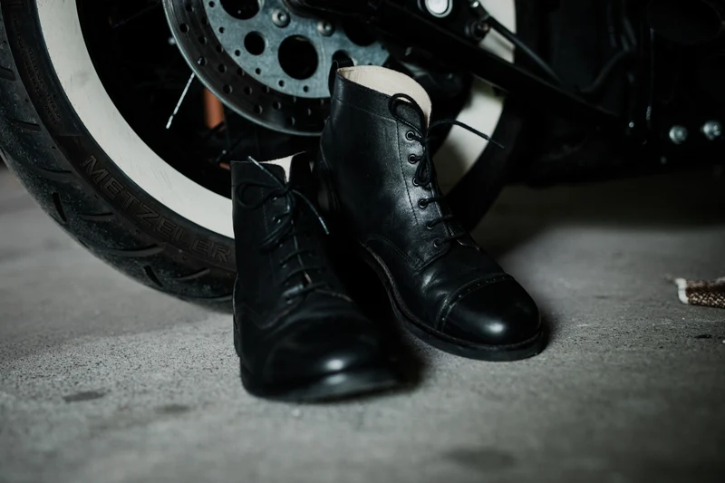 Tejo Black Boots