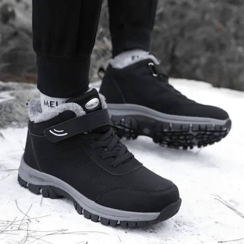 Damenschuhe mit Schnürung und runder Zehenform – Marevia