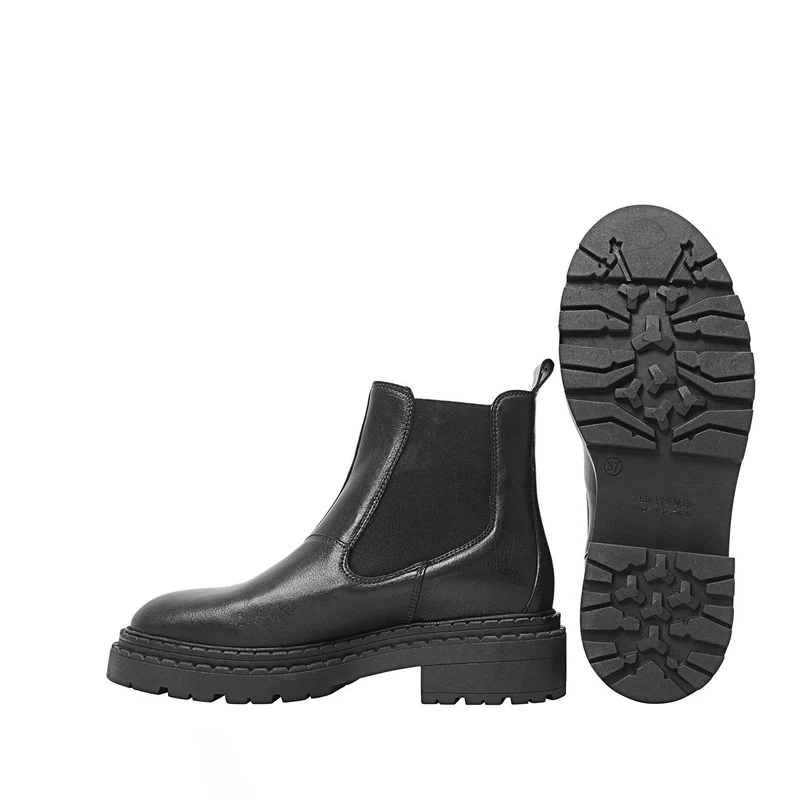 Sonja Chelsea boots — Black