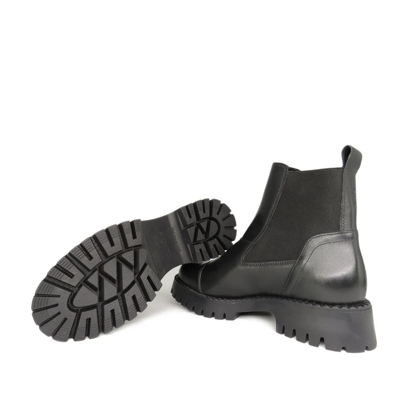 Penny Chelsea boots — Black
