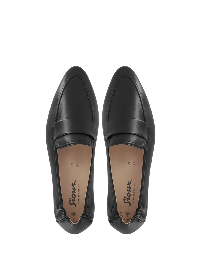 HOKULANI BLACK