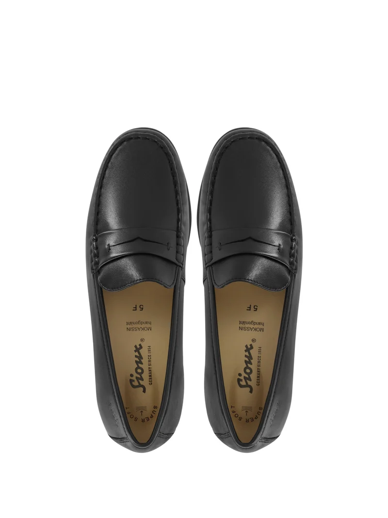 ROSIKENA BLACK