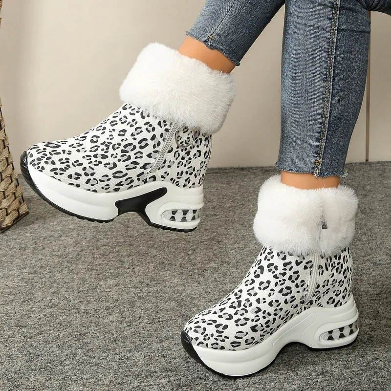 Damen Stiefeletten mit Reißverschluss und Blockabsatz Larevya