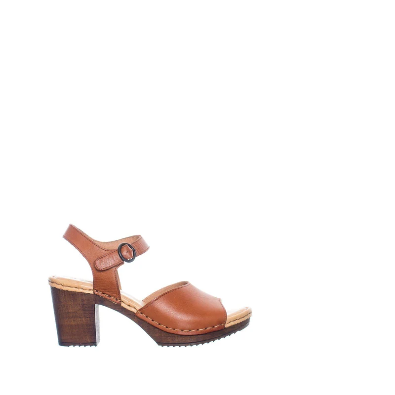 Amelia Outlet — Cognac