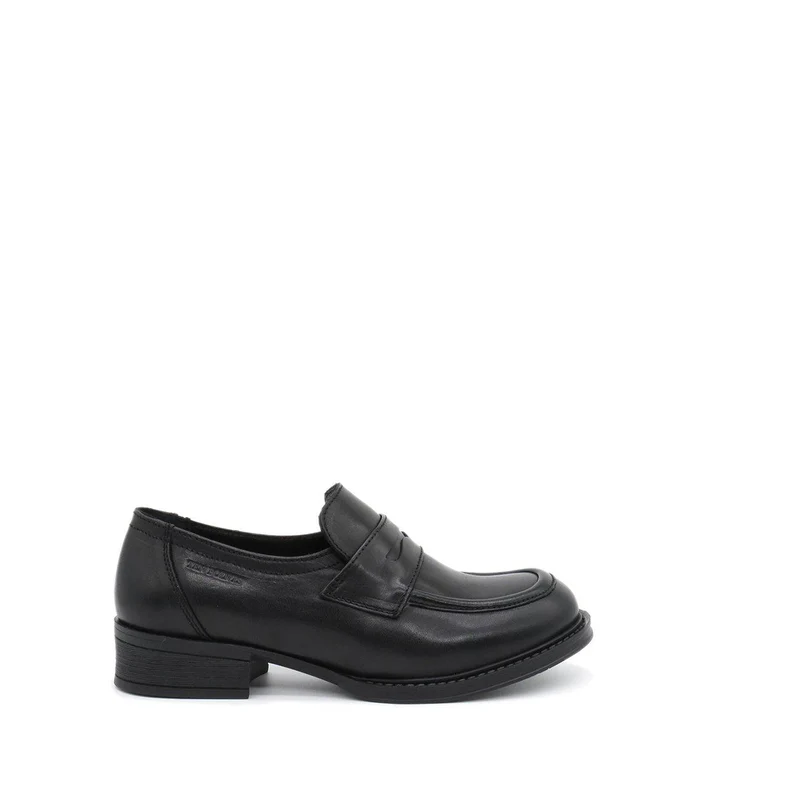 Pandora Loafers — Black