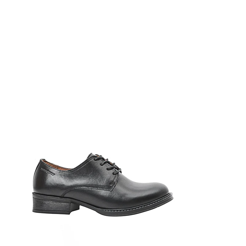 Pandora Laced shoes — Black