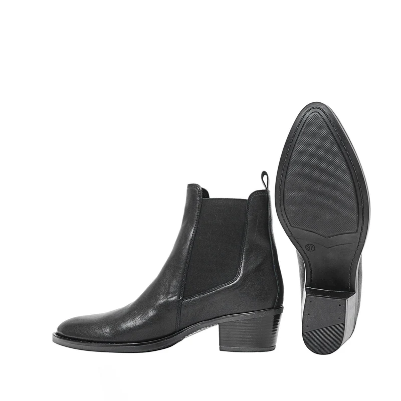 Elsy Chelsea boots — Black
