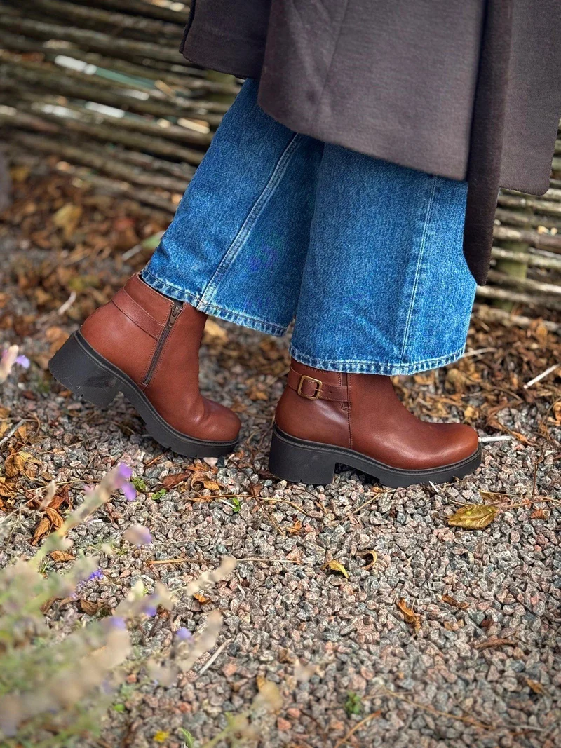 Jill Ankle boots — Brown