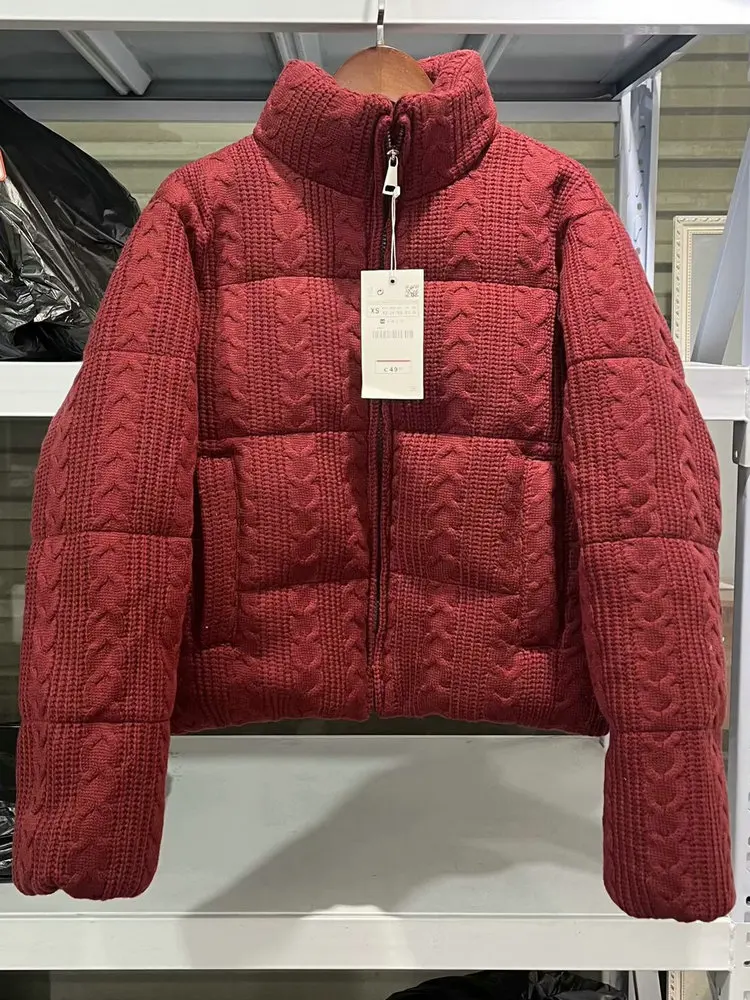 Damen Winterjacke mit Strickkragen und wattierter Füllung – Alvessa