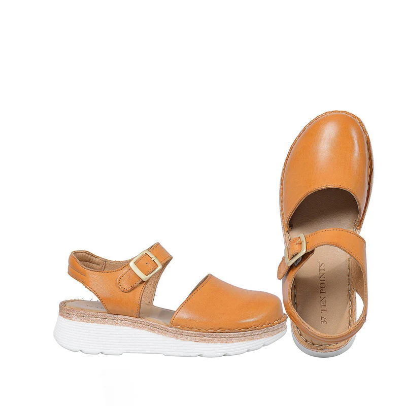 Maya 2 Outlet — Caramel