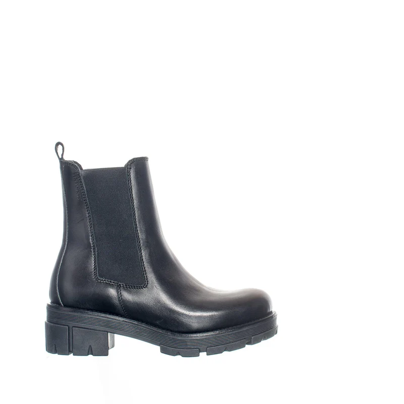 Cecilia Chelsea boots — Black