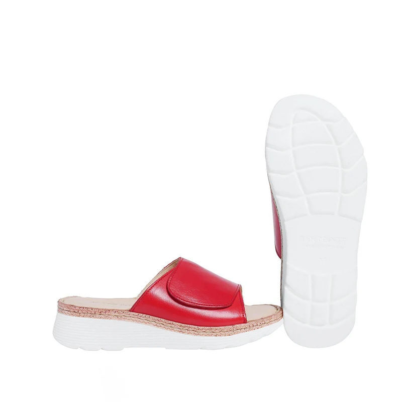 Maya 2 Outlet — Red