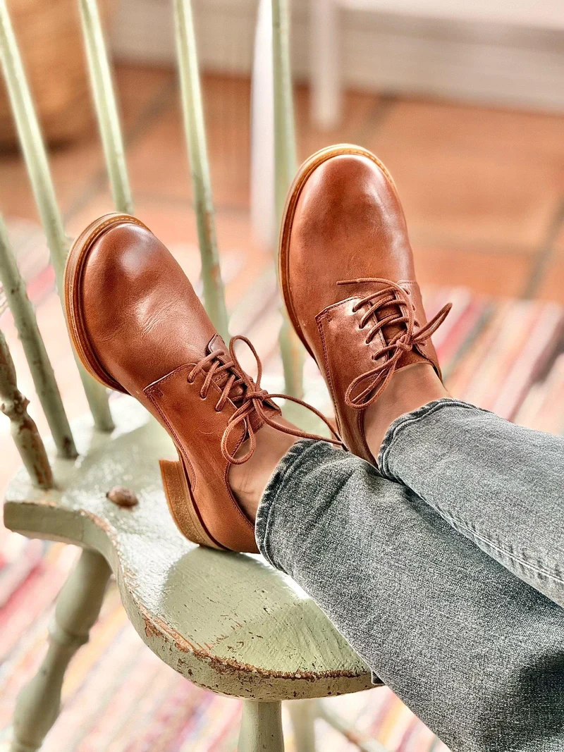 Pandora Laced shoes — Cognac