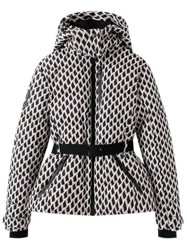 Damen Winterjacke mit Kapuze, Gürtel und wattierter Füllung – Cirella