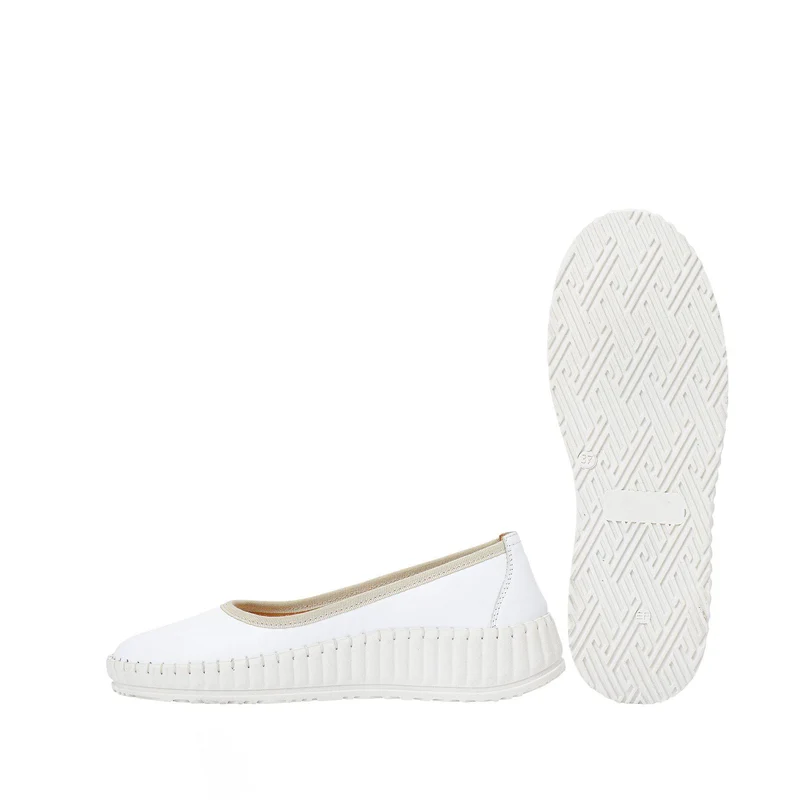 Ebba Ballerina — White