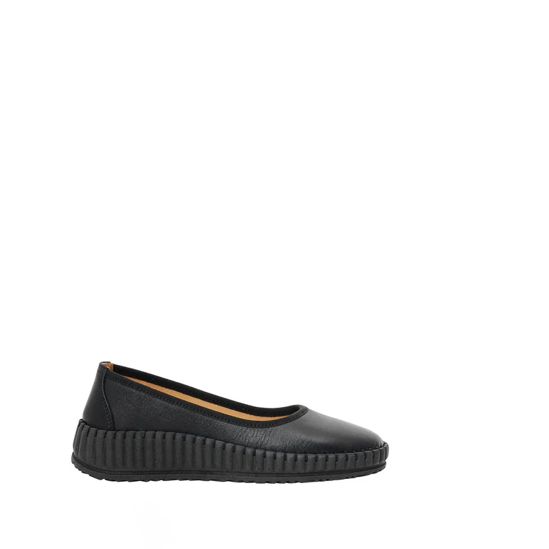 Ebba Ballerina — Black