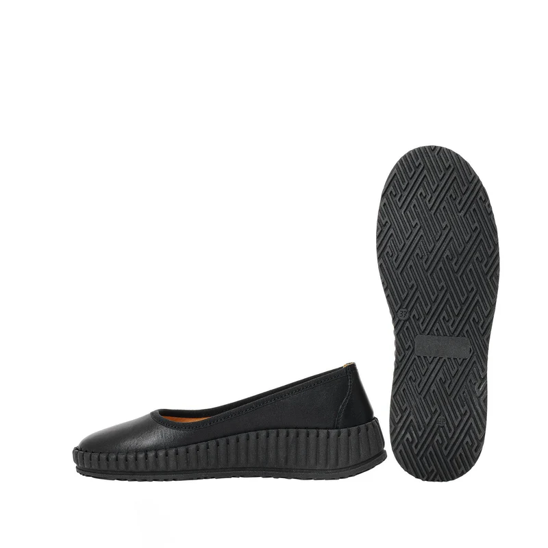 Ebba Ballerina — Black