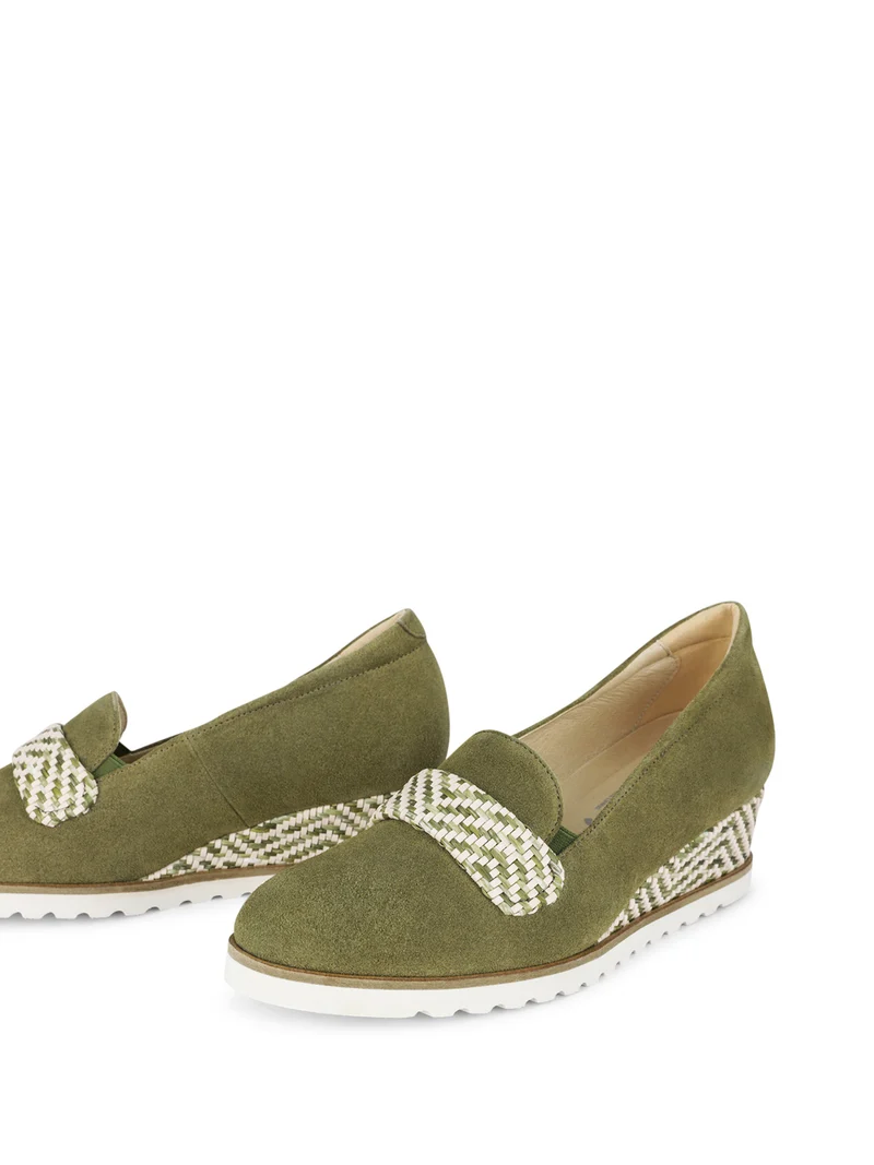 SALAMANDER OLIVE