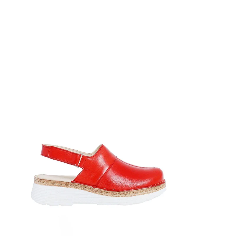 Maya 2 Outlet — Red