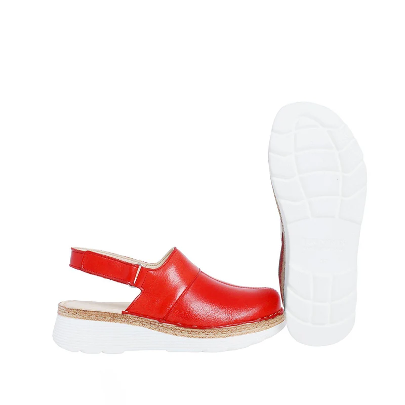 Maya 2 Outlet — Red
