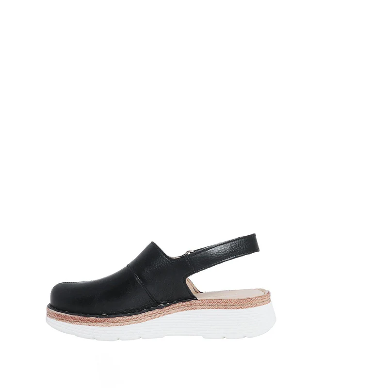 Maya 2 Outlet — Black