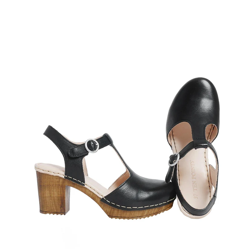 Amelia Outlet — Black