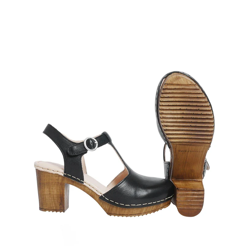 Amelia Outlet — Black