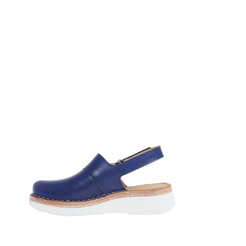 Maya 2 Outlet — Navy