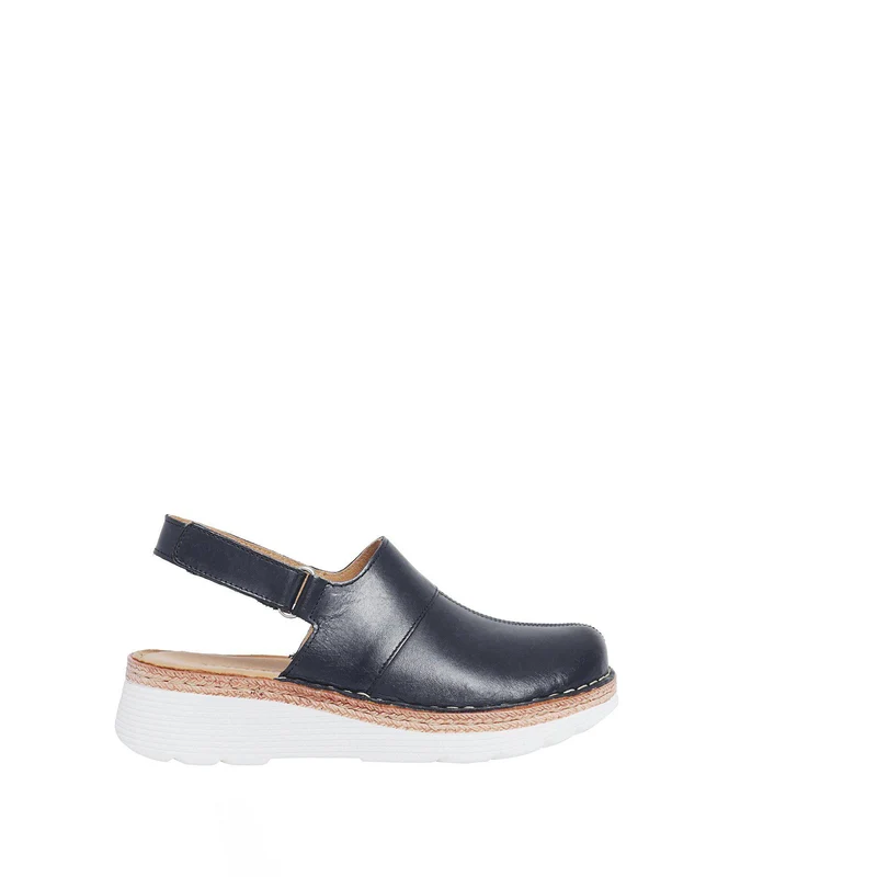 Maya 2 Outlet — Black
