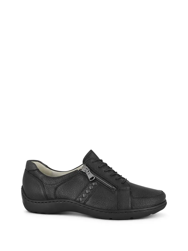 WOTTEN BLACK