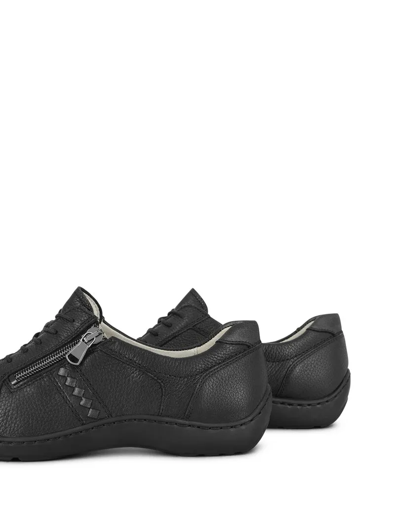 WOTTEN BLACK