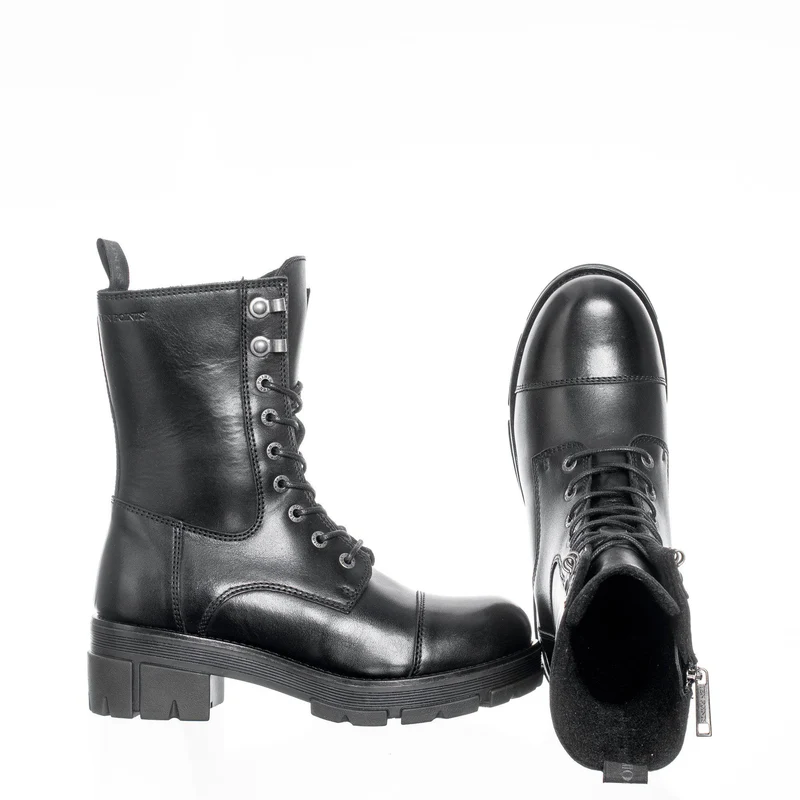 Cecilia Laced boots — Black