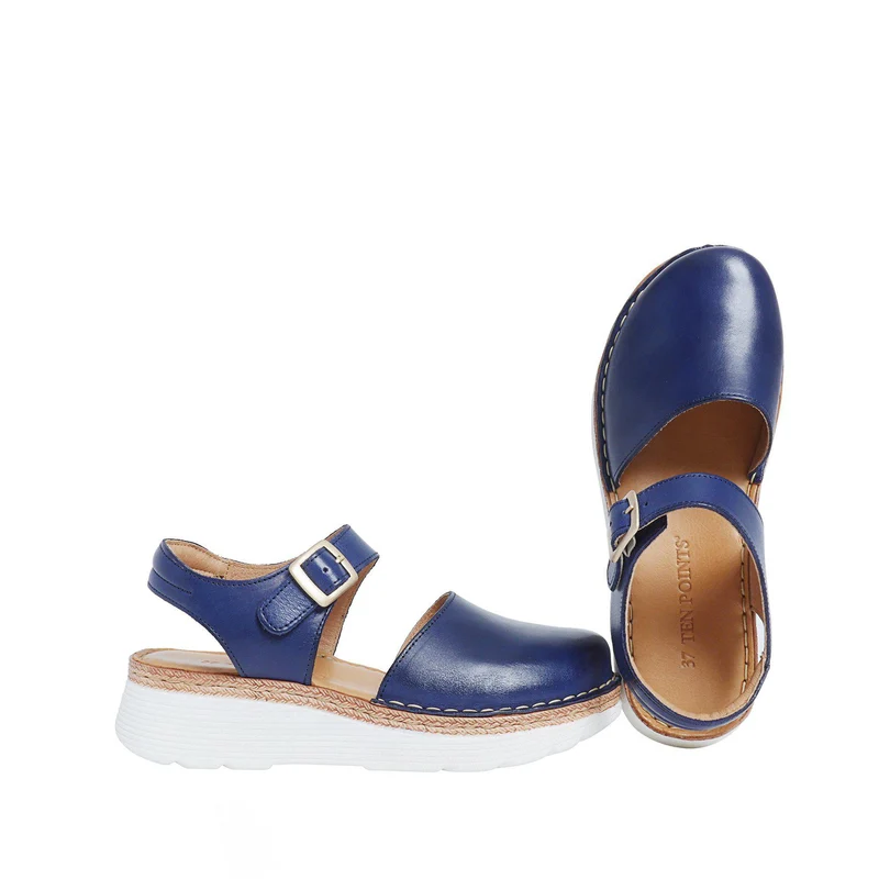 Maya 2 Outlet — Navy