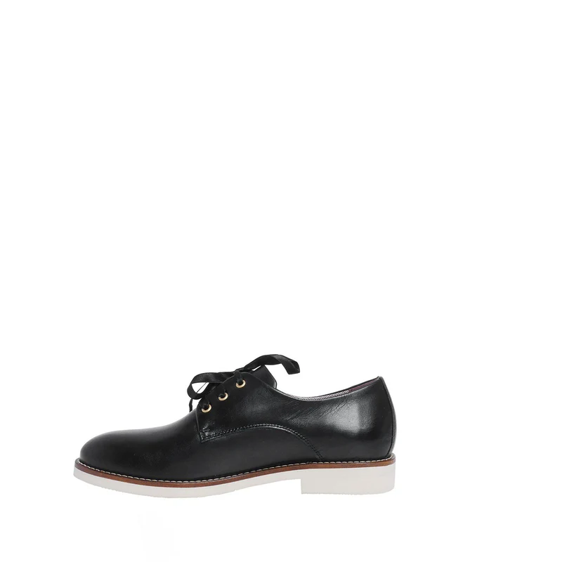 Vera Outlet — Black