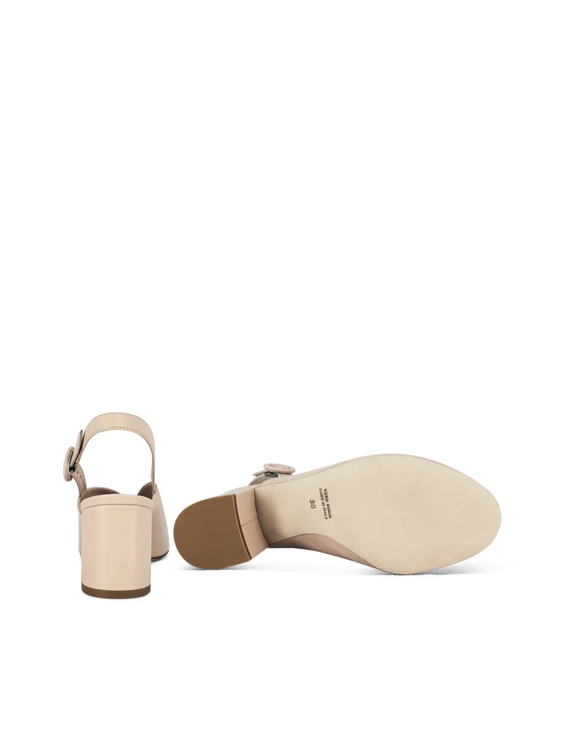 SOLFO NUDE