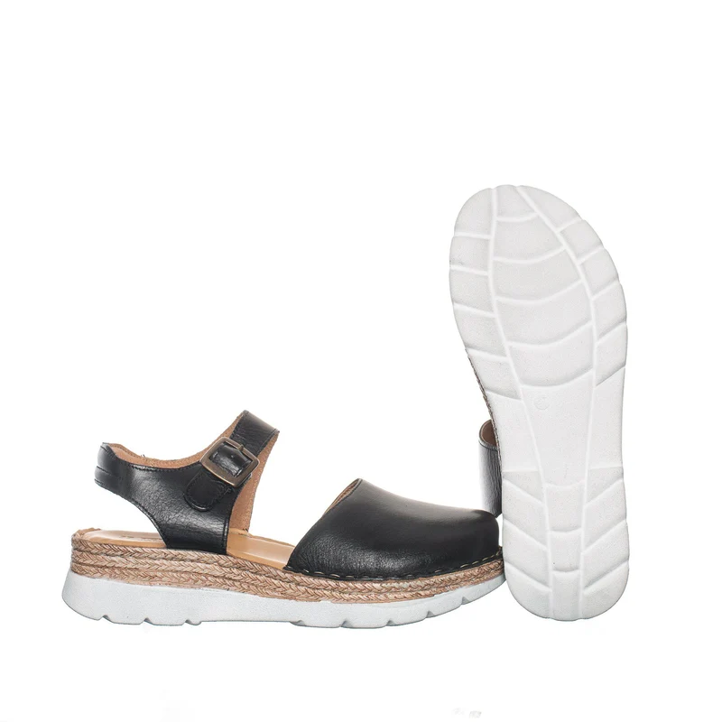 Maya Outlet — Black